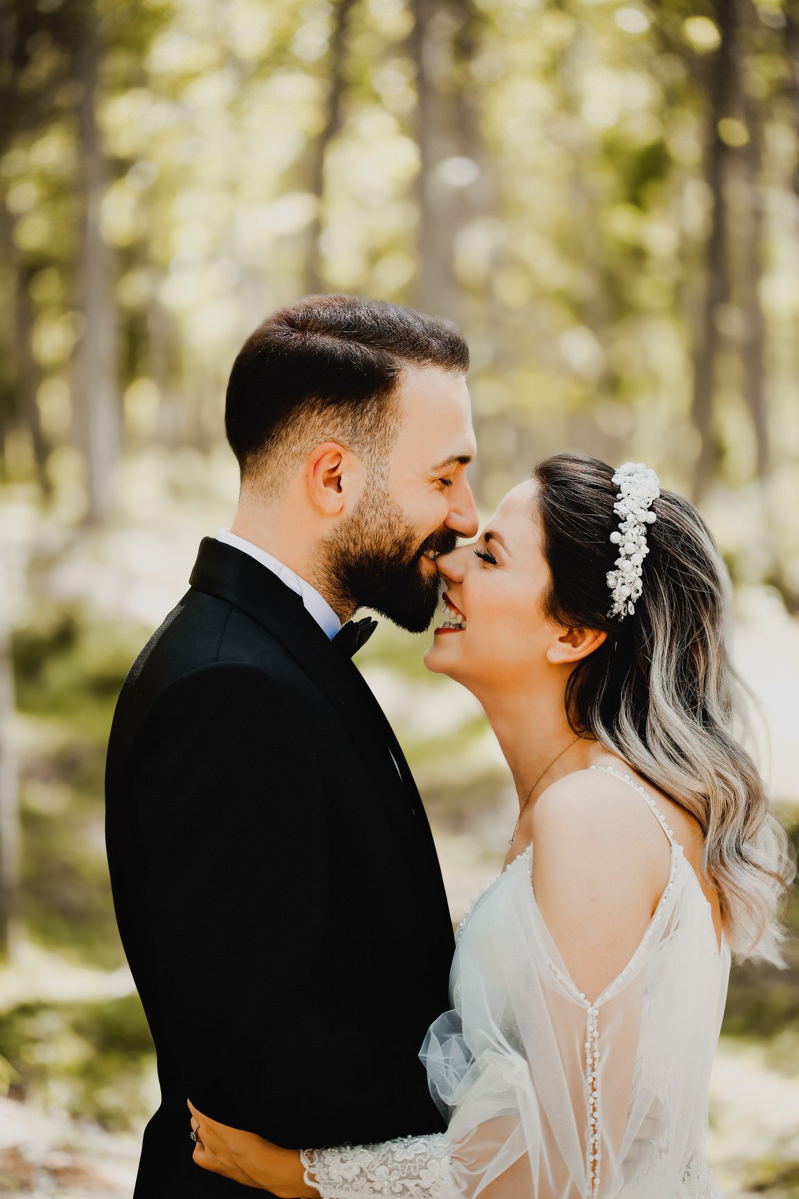 Photo of a Happy Bride and Groom 